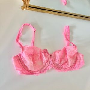 🍋🌴SALE🍋🌴 Victoria secret lace bra